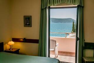 Апартаменты Apartments Maslina Херцег-Нови Номер-студио с диваном-кроватью (для 4 взрослых)-2