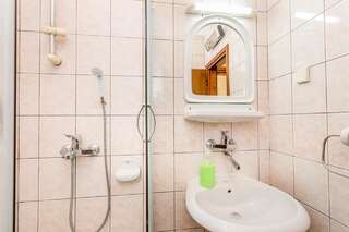 Апартаменты Apartments Maslina Херцег-Нови Двухместный номер с 2 отдельными кроватями и балконом-3