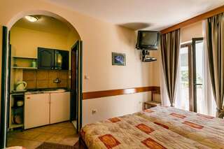 Апартаменты Apartments Maslina Херцег-Нови Стандартный номер-студио-1