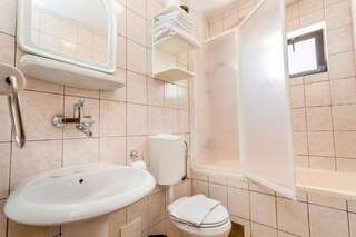 Апартаменты Apartments Maslina Херцег-Нови Стандартный номер-студио-18